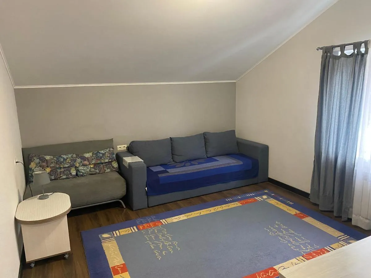 Апартаменты Guest House Olzhycha 45 Б Киев